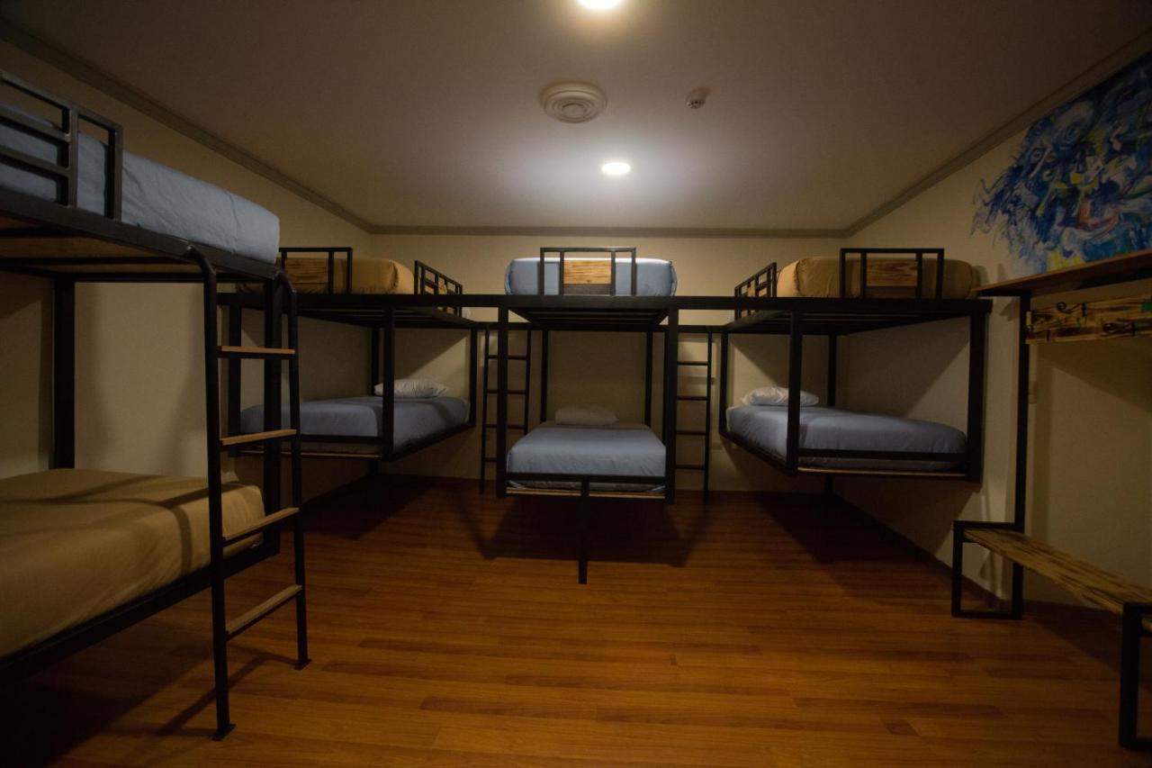 Hommam (Adults Only) Hostel Cusco Bagian luar foto