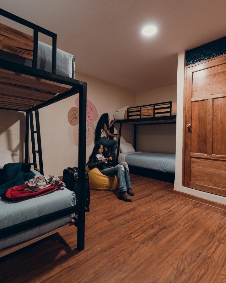 Hommam (Adults Only) Hostel Cusco Bagian luar foto